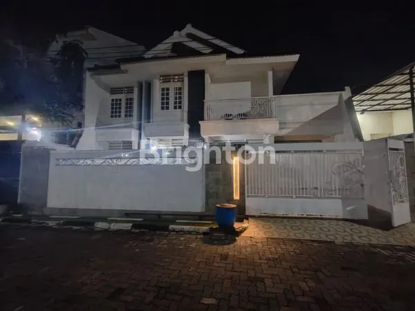 image RUMAH 2 LANTAI FULL KAYU JATI PONDOK INDRAPASTA SEMARANG (1)