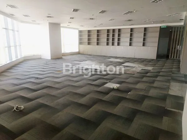 image OFFICE SPACE  APL TOWER CENTRAL PARK HIGH RISE JAKARTA BARAT (1)
