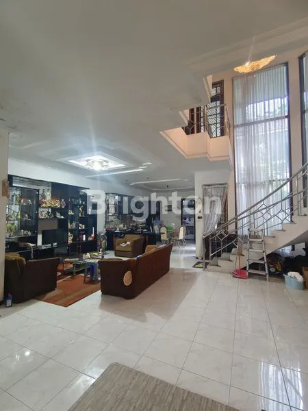 image RUMAH MEWAH 2 LANTAI DI SIMPANG DARMO PERMAI, ROW JALAN 10 METER (6)