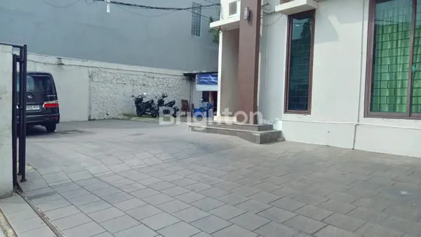 image RUMAH SIAP HUNI AREA CIPETE FATMAWATI JAKARTA SELATAN  (3)