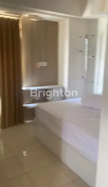 image APARTEMEN EDUCITY YALE TOWER CORNER UNIT 45M2 VIEW KOLAM (3)