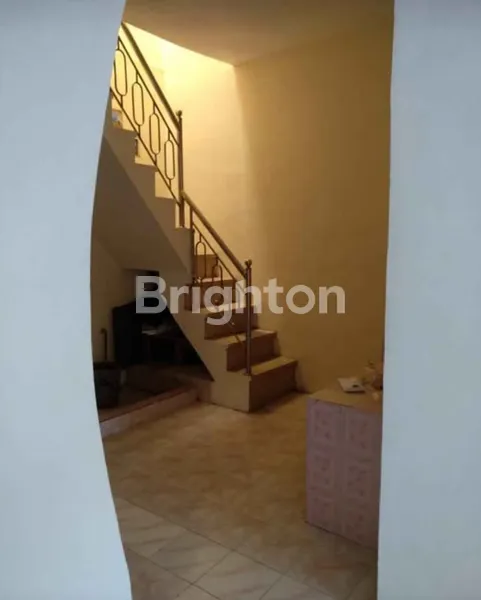 image  RUMAH KENCANA SARI TIMUR DEKAT CIPUTRA WORLD, SELANGKAH MAYJEN SUNGKONO, DEKAT SUTOS (3)