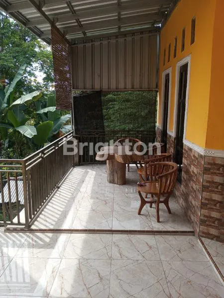 image RUMAH 2 LANTAI LUAS  (2)