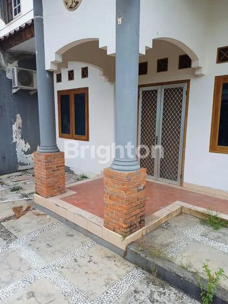 image RUMAH HOOK SIAP HUNI 2KT DI WISMA MAS SAWANGAN - LT 150M2 (6)