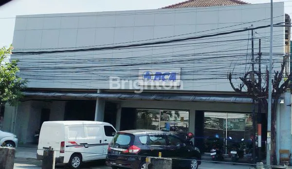 image DISEWAKAN BANGUNAN EX BANK BCA MAJAPAHIT SANGAT STRATEGIS  LOKASI DIMAJAPAHIT PEDURUNGAN SEMARANG (2)