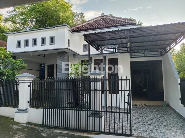 image RUMAH SIAP HUNI FULL FURNISHED DEKAT KOTA, HARGA TERJANGKAU (1)