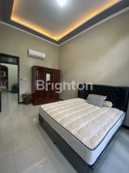 image RUMAH SIAP HUNI FULL FURNISHED DEKAT KOTA, HARGA TERJANGKAU (8)