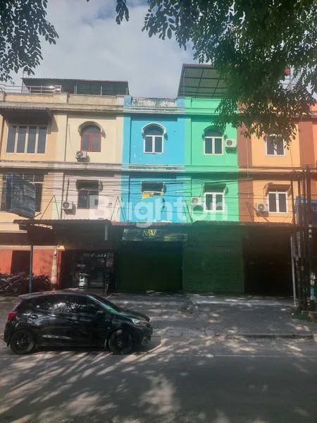 image RUKO 3 LANTAI PREMIUM DI RING ROAD TANJUNG SARI - LOKASI STRATEGIS (1)