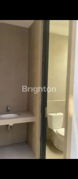 image RUMAH MEWAH 3 LANTAI VIEW VILLA DI SAKALA PUNCAK TIDAR MALANG (7)