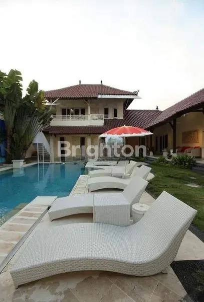 image RUMAH ELIT DI NUSADUA (1)