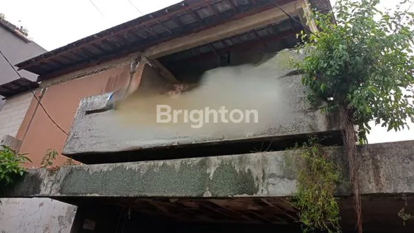 image RUMAH TUA 2 LANTAI STRATEGIS CIDENG (2)