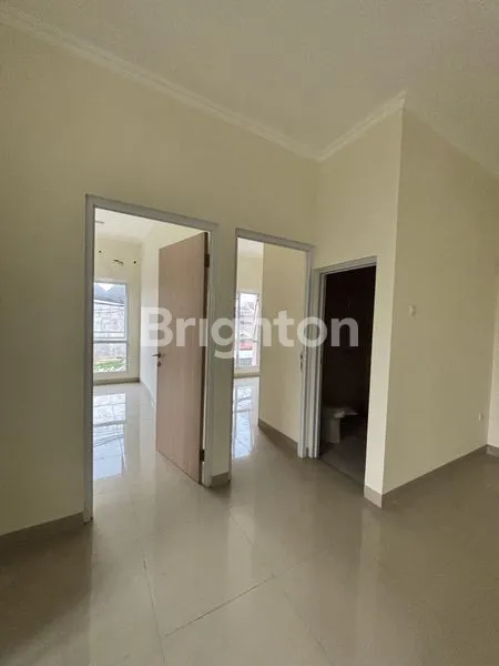 image RUMAH BARU 2LANTAI HOEK STRATEGIS BEBAS BANJIR (6)