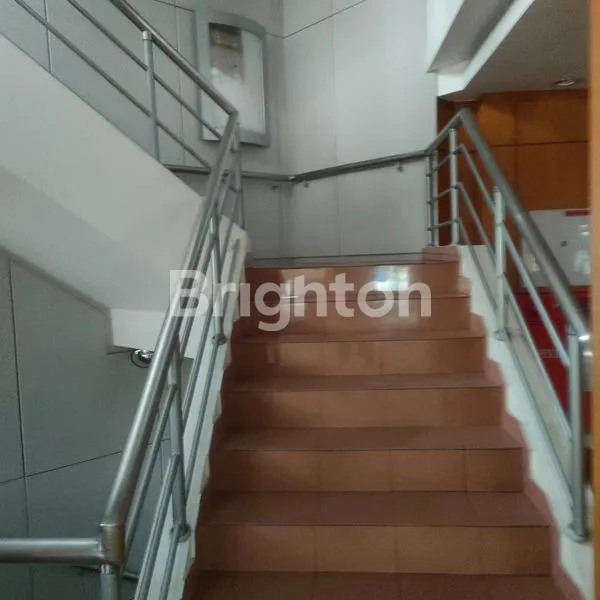 image RUKO LOKASI STRATEGIS TEUKU UMAR (6)