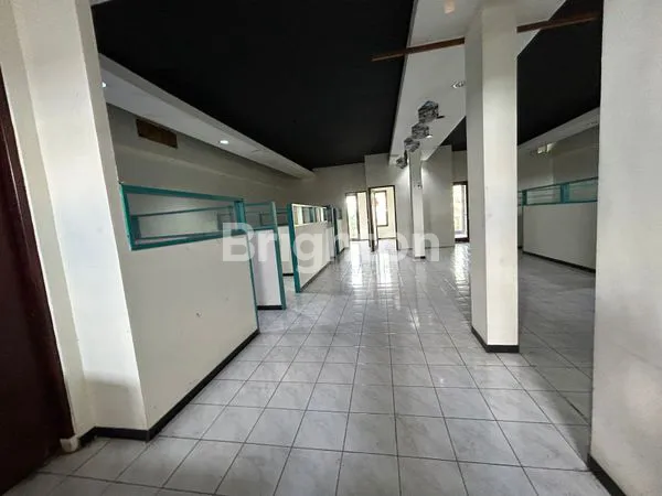 image RUKO EKS ASURANSI PUSAT PERKANTORAN DI RENON 3 LANTAI  (3)