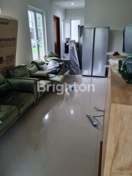 image SIAP HUNI 2 LANTAI GREEN BOTANICAL GARDEN JL. TIMBUL CIPEDAK JAGAKARSA JAKARTA SELATAN (7)