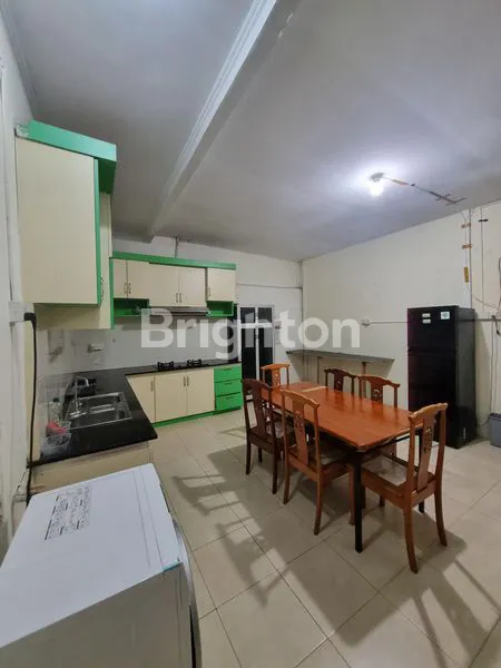 image DISEWA RUMAH HOOK BELLAVISTA FULL FURNISH (5)