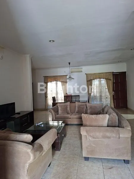 image RUMAH CANTIK DI BALIKPAPAN BARU  (2)