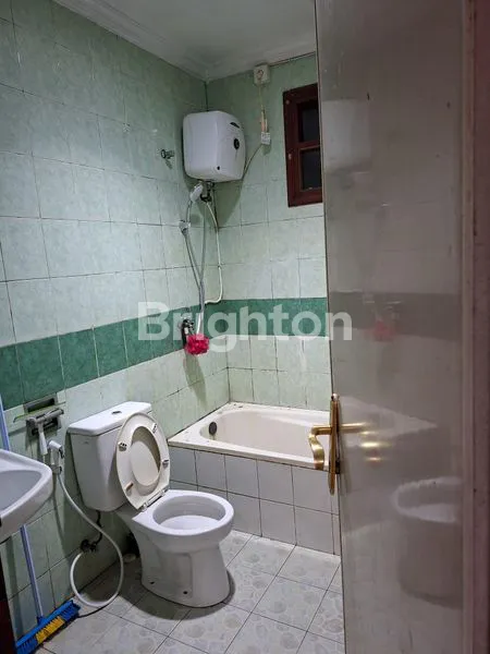 image RUMAH CANTIK DI BALIKPAPAN BARU  (4)