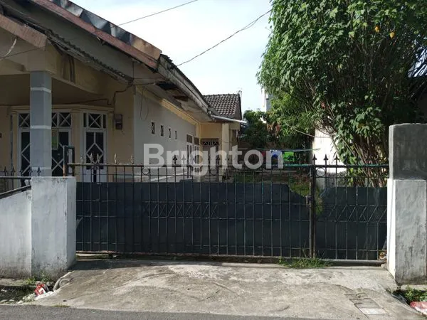 image DIJUAL RUMAH BESERTA KOS-KOSAN SIAP HUNI (2)