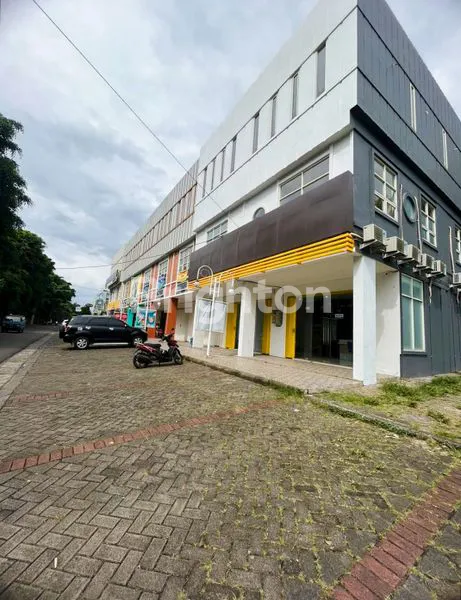 image RUKO 3 LANTAI JEJER 2 RUKO WOW SAWOJAJAR STRATEGIS (5)