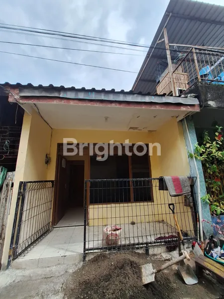 image RUMAH MURAH BU BANGET DI SURABAYA UTARA PADAT PENDUDUK (1)