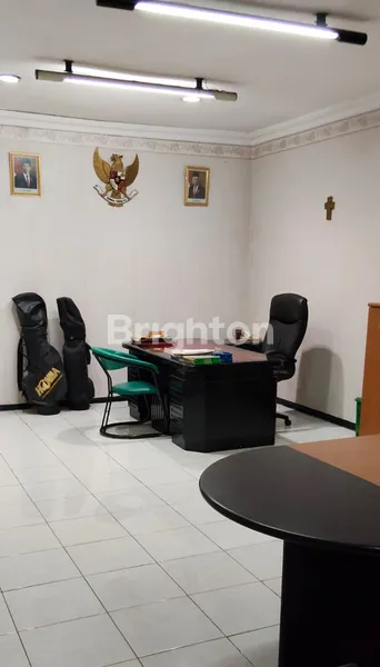 image RUKO 3,5 LANTAI DI TEMBOK DUKUH SURABAYA  (3)