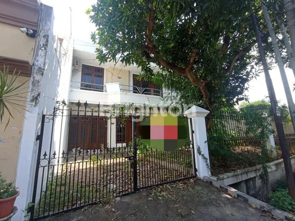 RUMAH HOOK DEKAT KAMPUS DAN RS STRATEGIS DI KETINTANG PERMAI