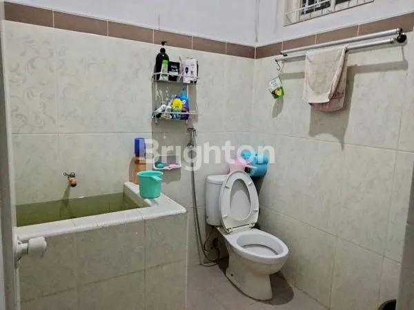 image RUMAH DEKAT KAMPUS UNESA DAN MALL ROYAL JUGA PINTU TOLL KETINTANG P (7)