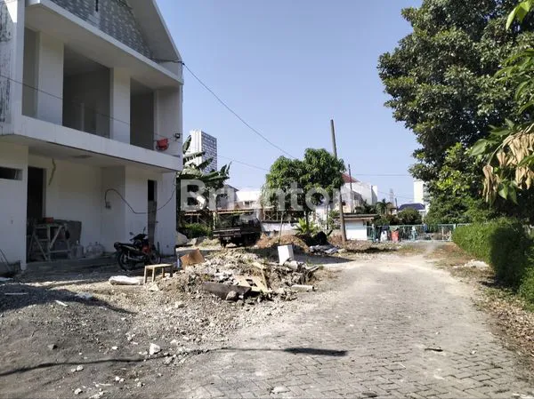 image BARU GRESSS UNIT DI PRAPEN DEKAT UBAYA TENGGILIS (3)