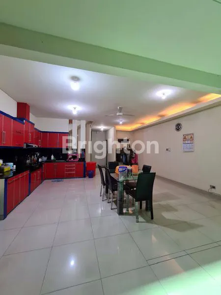 image RUMAH 2½ LANTAI SIAP HUNI DI ASEM DURI KEPA JAKARTA BARAT (5)