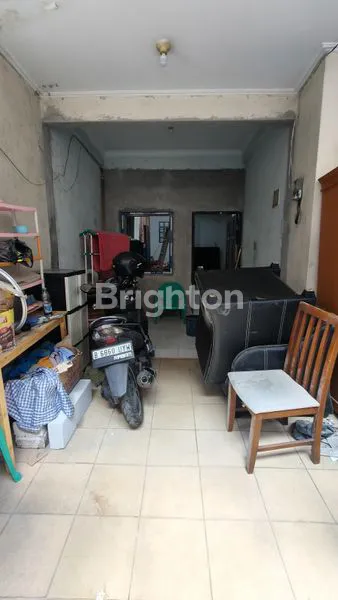 image RUMAH DURI KEPA 2 LANTAI DEKAT CENTRAL PARK MALL JAJARTA BARAT (2)
