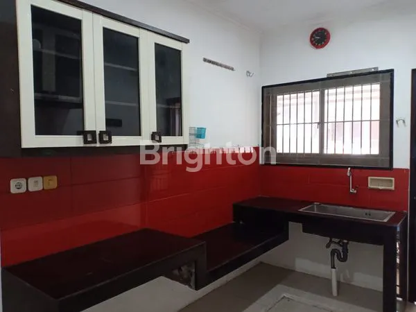 image RUMAH GRENVILLE JAKARTA BARAT (2)