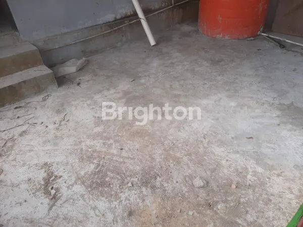 image RUKO 3 LANTAI DI DAERAH STRATEGIS DAN RAMAI  (8)