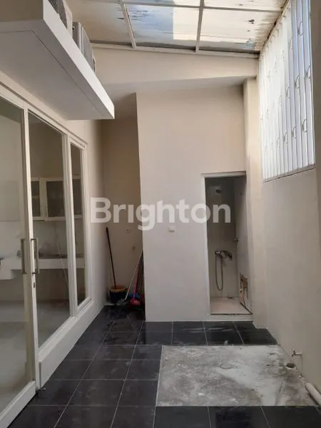 image RUMAH DI PALMA CLASSICA SEMI FURNISH  (7)