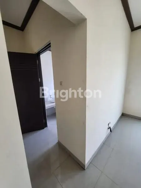 image RUMAH DI CITRALAND ROYAL PARK JUAL RUGI (7)