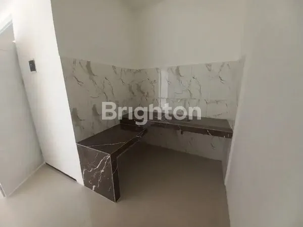 image RUMAH DI DARMO BARU BARAT BARU RENOVASI TOTAL  (6)