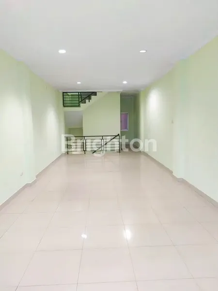 image RUKO BAGUS 4,5 LANTAI STRATEGIS DI PUSAT KERAMAIAN PONDOK GEDE COCOK UNTUK BISNIS, USAHA, KANTOR DI JATIWARINGIN, PONDOK GEDE, BEKASI (6)