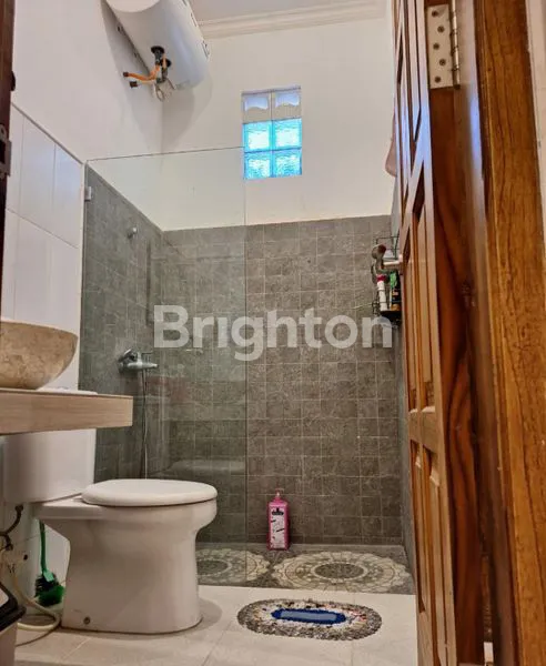 image RUMAH MODER MINIMALIS.SELANGKAH DARI NUSA DUA.BERANDA GARDEN MUMBUL.BALI (8)