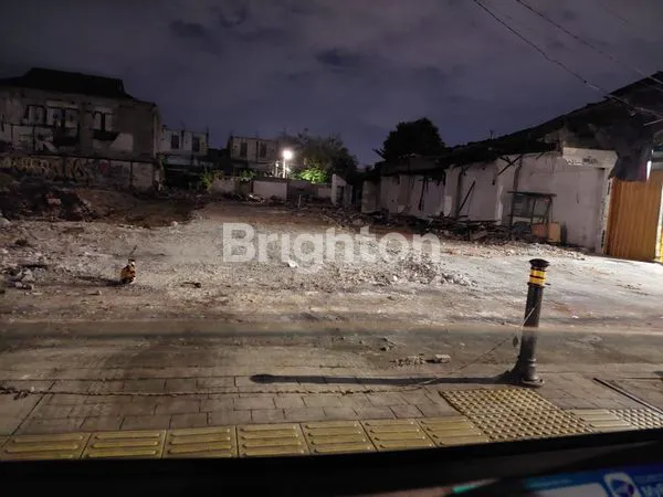 LAHAN PINGGIR JALAN SANGAT STRATEGIS DI FATMAWATI RAYA JAKARTA SELATAN DEKAT TB SIMATUPANG