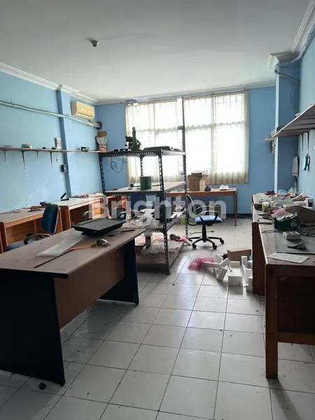 image RUKO DAN TANAH DI GALAXY BUMI PERMAI SURABAYA (8)