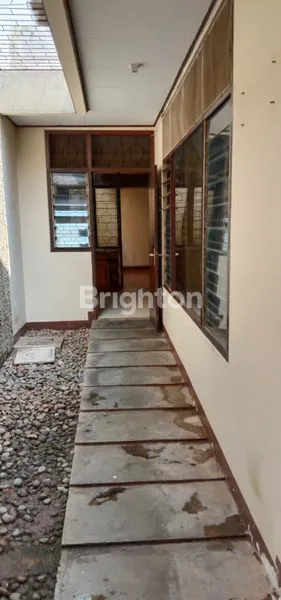 image RUMAH TAMAN ALFA INDAH 2 LANTAI LOKASI KOMERSIL (8)