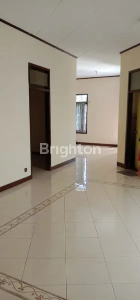 image RUMAH TAMAN ALFA INDAH 2 LANTAI LOKASI KOMERSIL (7)