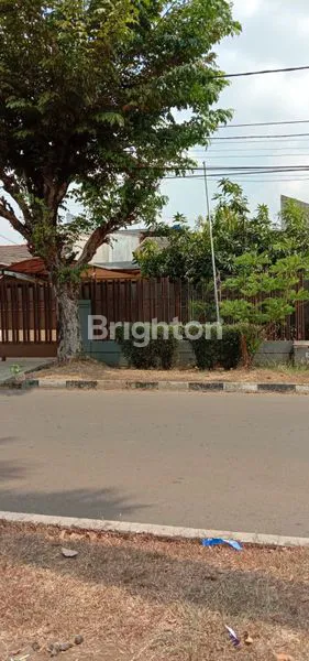 image RUMAH TAMAN ALFA INDAH 2 LANTAI LOKASI KOMERSIL (1)