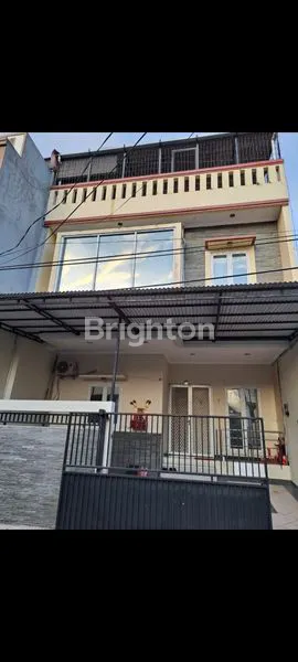 image RUMAH 3 LANTAI SIAP HUNI PERUMAHAN SUNTER PODOMORO, SUNTER-JAKARTA UTARA (1)