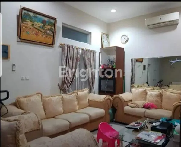image RUMAH 3 LANTAI SIAP HUNI PERUMAHAN SUNTER PODOMORO, SUNTER-JAKARTA UTARA (2)