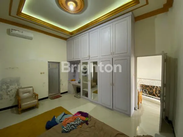 image RUMAH MEWAH GAYA AMERICA STYLE DI PINGGIR KOTA SOLO  (6)