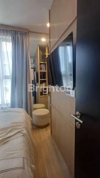 image RUMAH YANG AMAN DAN SANGAT NYAMAN  DI LOKASI YANG SANGAT STRATEGIS. (3)