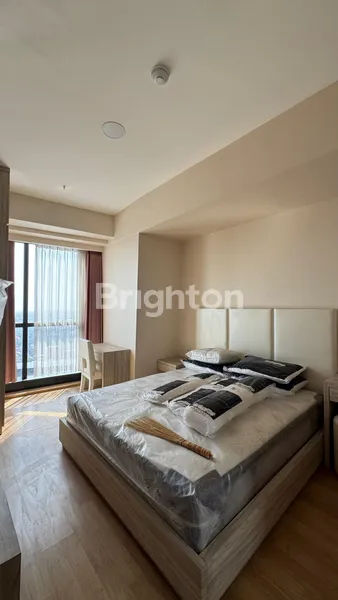 image APARTMENT THE PEAK DI JANTUNG KOTA SURABAYA DEKAT DENGAN TUNJUNGAN PLAZA, CBD SURABAYA PUSAT FULLY FURNISHED (3)