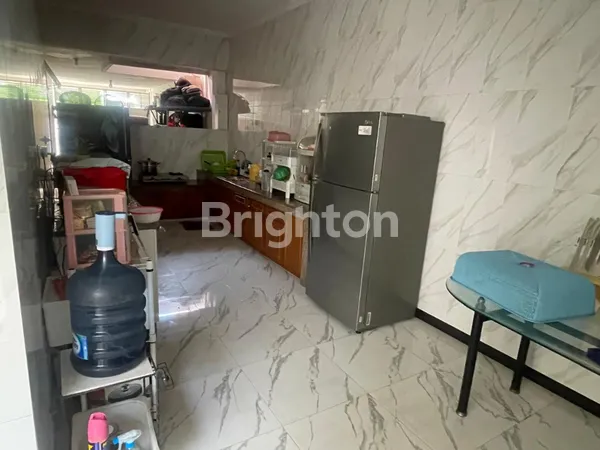 image RUMAH LOKASI STRATEGIS  DEKAT PAKUWON CITY GALAXY MALL KERTAJAYA KLAMPIS MANYAR MERR KERTAJAYA ITS UNAIR (6)