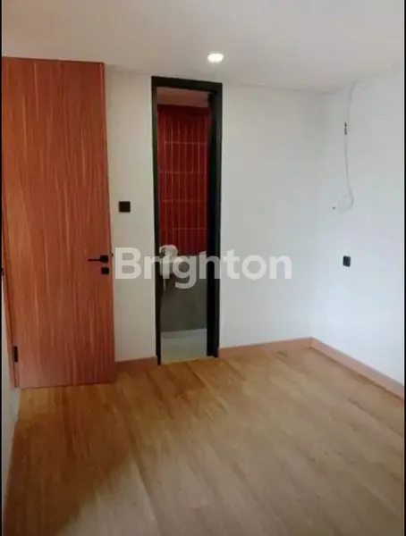 image RUMAH 2 LANTAI DI KAISAR BINTARO, PONDOK AREN, TANGERANG SELATAN (5)